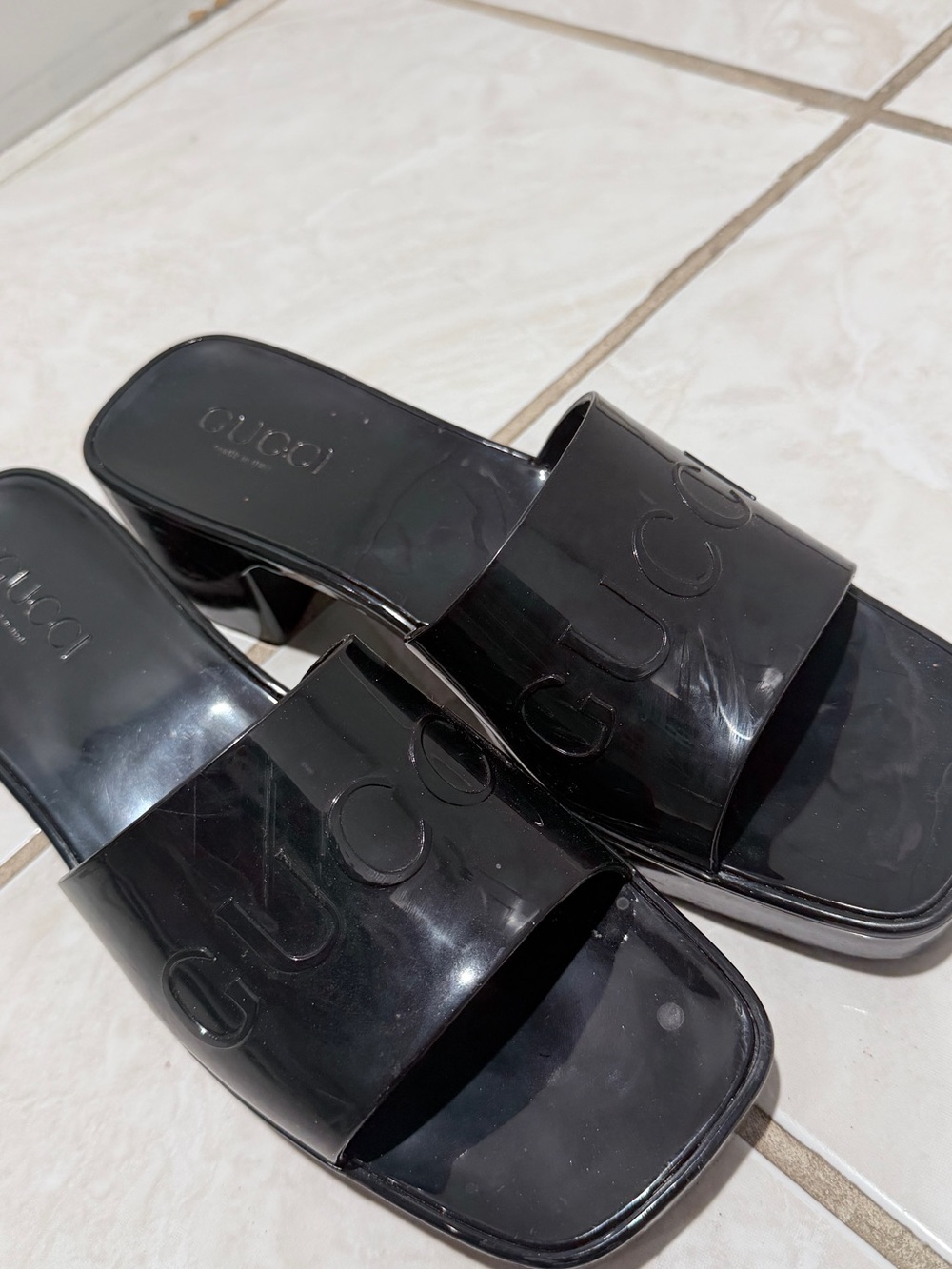 Gucci rubber slide sandals
